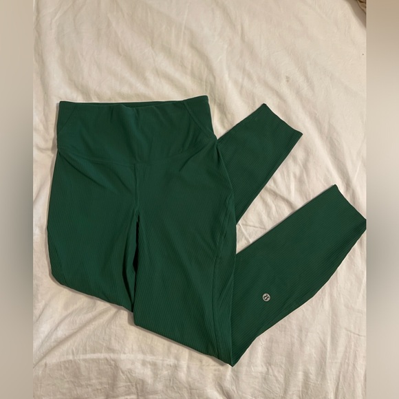 NWOT Lululemon Base Pace High Rise Ribbed 25" - Picture 3 of 4